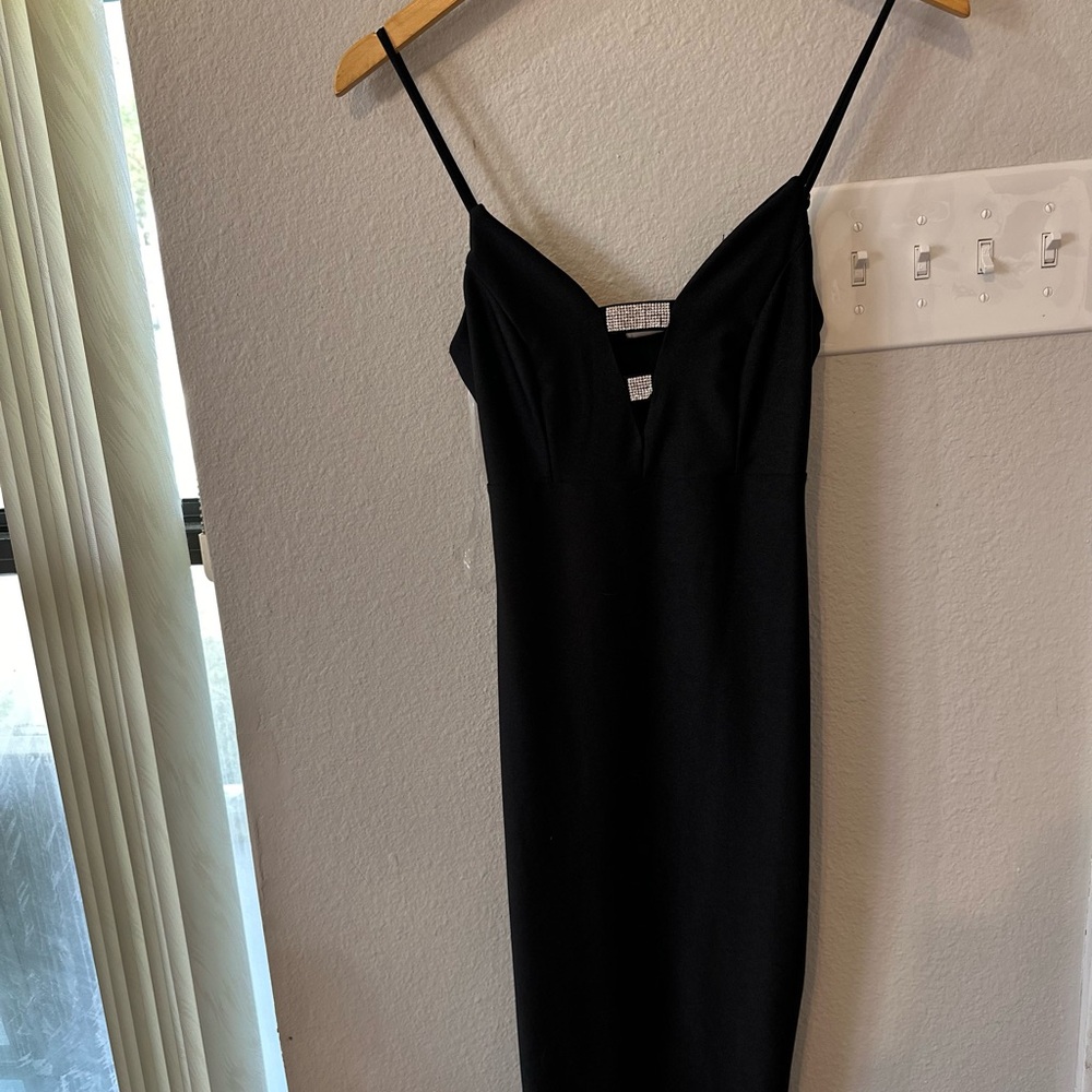 Chic Black Strapless Dress